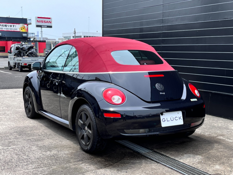 フォルクスワーゲン ニュービートル 中古車