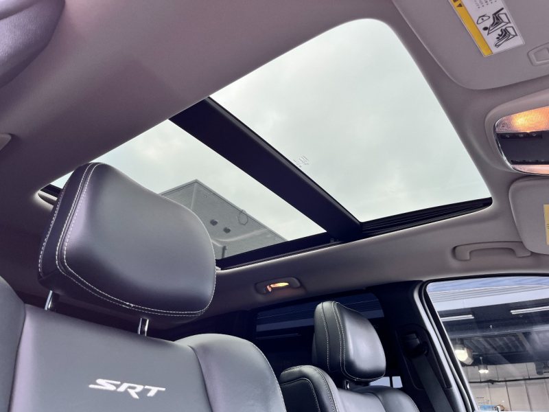 ジープ グランドチェロキー 中古車