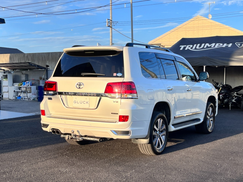 トヨタ ランドクルーザー 中古車