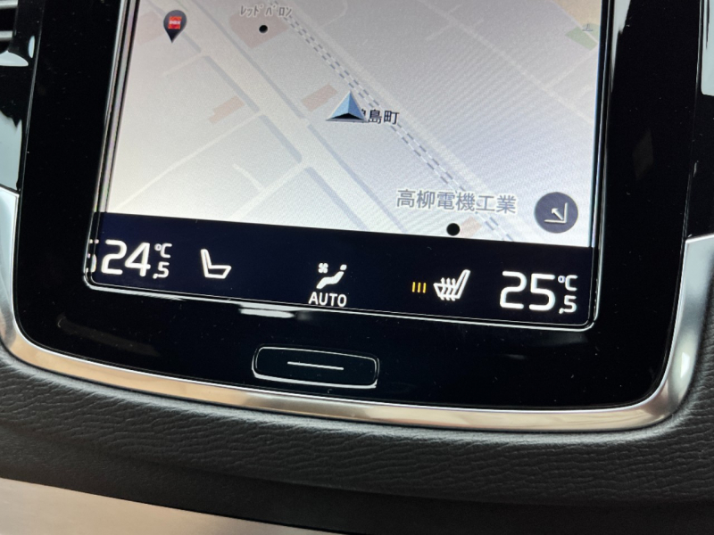 ボルボ XC90 中古車