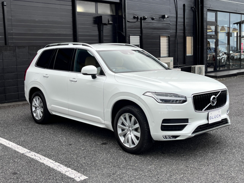 ボルボ XC90 中古車