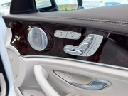 メルセデスベンツ Eクラス 中古車