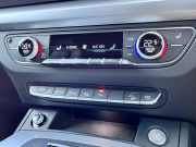 アウディ Q5 中古車