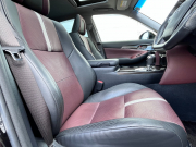 トヨタ クラウンハイブリッド 中古車