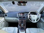 ボルボ V40 中古車