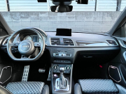 アウディ RS Q3 中古車