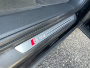 アウディ Q7 中古車