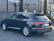 アウディ Q7 中古車