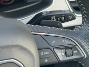 アウディ Q7 中古車