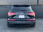 アウディ Q7 中古車