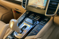 ポルシェ カイエン 中古車