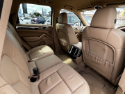 ポルシェ カイエン 中古車