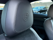 アルファロメオ ステルヴィオ 中古車