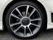 アバルト 595 中古車