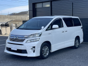 トヨタ ヴェルファイア 中古車