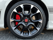 アバルト 595 中古車