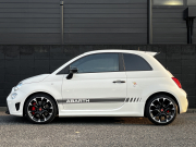 アバルト 595 中古車