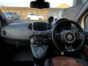 アバルト 595 中古車