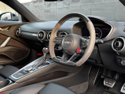 アウディ TT RS クーペ 中古車