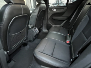 ボルボ XC40 中古車