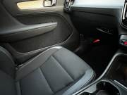 ボルボ XC40 中古車