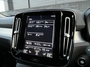 ボルボ XC40 中古車