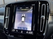 ボルボ XC40 中古車