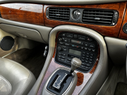 ジャガー XJ-8 中古車