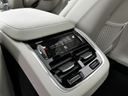 ボルボ XC60 中古車