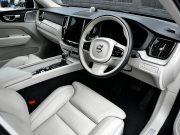 ボルボ XC60 中古車