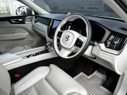 ボルボ XC60 中古車