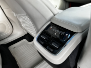 ボルボ XC60 中古車