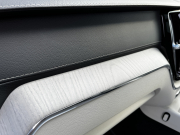 ボルボ XC60 中古車