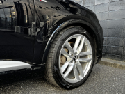 アウディ Q7 中古車