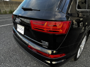 アウディ Q7 中古車