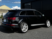 アウディ Q7 中古車