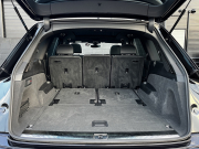 アウディ Q7 中古車