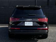 アウディ Q7 中古車