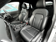 アウディ RS Q3 中古車