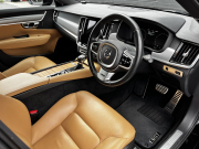 ボルボ V90 中古車