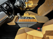 ボルボ V90 中古車
