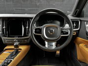 ボルボ V90 中古車