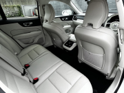 ボルボ V60 中古車