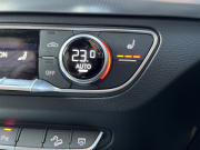 アウディ Q5 中古車