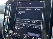 ボルボ XC40 中古車