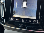 ボルボ XC40 中古車