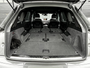 アウディ Q7 中古車