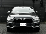 アウディ Q7 中古車