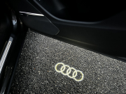 アウディ Q7 中古車