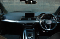 アウディ Q5 中古車